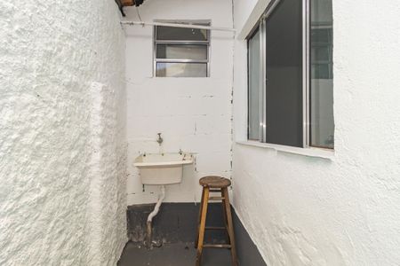 Casa para alugar com 35m², 1 quarto e sem vagaÁrea de Serviço