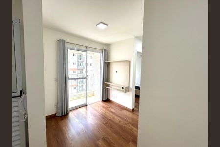 Sala de apartamento para alugar com 2 quartos, 44m² em Picanço, Guarulhos