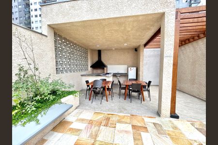 Apartamento para alugar com 44m², 2 quartos e 1 vagaÁrea comum - Churrasqueira