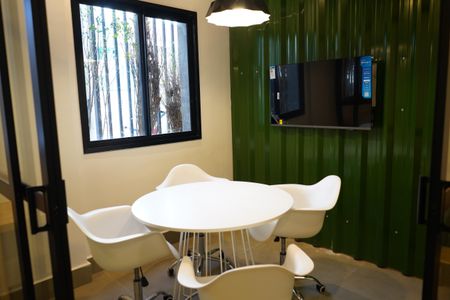 Apartamento para alugar com 37m², 2 quartos e sem vagaCoworking