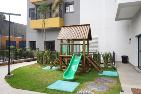 Apartamento para alugar com 37m², 2 quartos e sem vagaPlayground