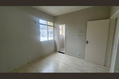 Apartamento à venda com 102m², 3 quartos e 1 vaga