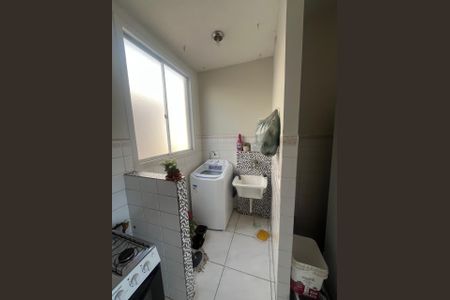 Apartamento à venda com 75m², 3 quartos e 1 vagaFoto 01