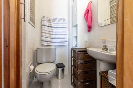 Apartamento para alugar com 48m², 2 quartos e 1 vaga Apartamento para alugar com 48m², 2 quartos e 1 vagaQuarto 1 - Banheiro da Suite