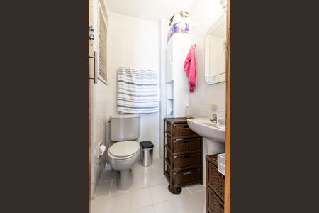 Apartamento para alugar com 48m², 2 quartos e 1 vaga Apartamento para alugar com 48m², 2 quartos e 1 vagaQuarto 1 - Banheiro da Suite