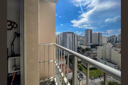 Apartamento para alugar com 48m², 2 quartos e 1 vaga Apartamento para alugar com 48m², 2 quartos e 1 vagaVaranda