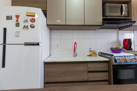Apartamento à venda com 48m², 2 quartos e 1 vagaCozinha e Área de Serviço