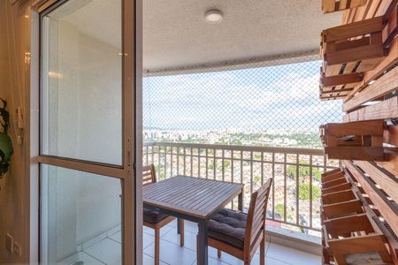 Apartamento para alugar com 82m², 2 quartos e 2 vagas Apartamento para alugar com 82m², 2 quartos e 2 vagasVaranda