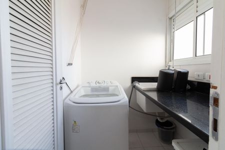 Apartamento para alugar com 82m², 2 quartos e 2 vagas Apartamento para alugar com 82m², 2 quartos e 2 vagasÁrea de Serviço