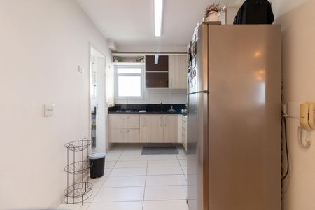 Apartamento para alugar com 82m², 2 quartos e 2 vagas Apartamento para alugar com 82m², 2 quartos e 2 vagasCozinha