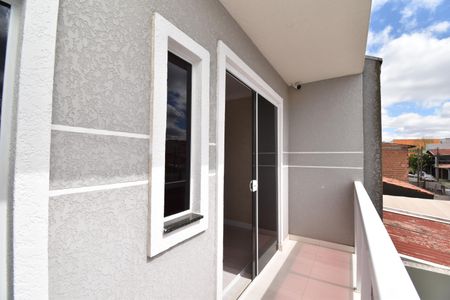 Casa para alugar com 85m², 2 quartos e 1 vagaSacada do Quarto 1