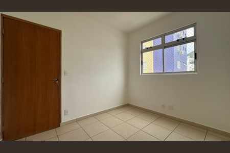 quarto  de apartamento à venda com 2 quartos, 65m² em Buritis, Belo Horizonte