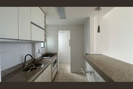Apartamento à venda com 65m², 2 quartos e 2 vagascozinha