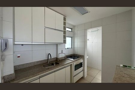 Apartamento à venda com 65m², 2 quartos e 2 vagascozinha