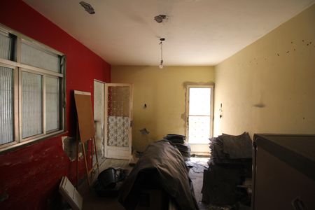 Sala de casa para alugar com 2 quartos, 120m² em Luz, Nova Iguaçu