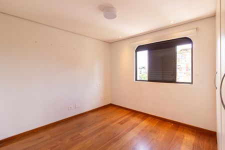 Apartamento à venda com 160m², 3 quartos e 2 vagasSuíte 1