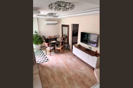 Casa à venda com 4 quartos, 800m² em Itaipu, Niterói