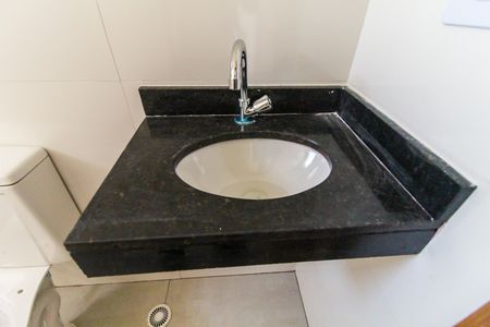 Apartamento para alugar com 36m², 2 quartos e sem vaga Apartamento para alugar com 36m², 2 quartos e sem vagaBanheiro