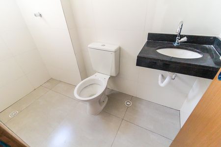 Apartamento para alugar com 36m², 2 quartos e sem vaga Apartamento para alugar com 36m², 2 quartos e sem vagaBanheiro
