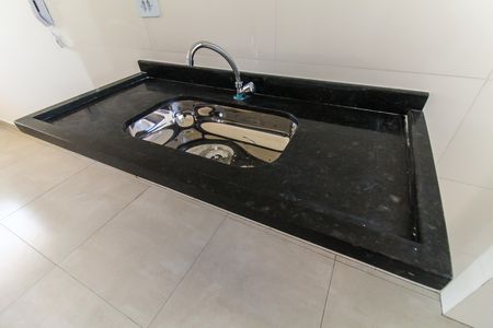 Apartamento para alugar com 36m², 2 quartos e sem vaga Apartamento para alugar com 36m², 2 quartos e sem vagaCozinha e Área de Serviço