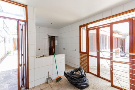 Casa à venda com 360m², 5 quartos e sem vagaÁrea de Serviço
