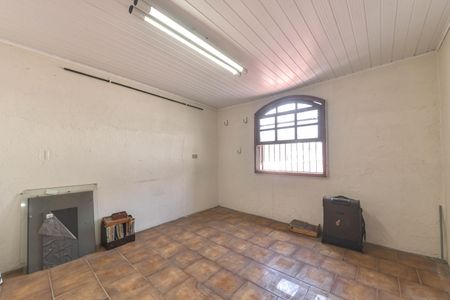 Casa à venda com 120m², 2 quartos e 1 vaga Casa à venda com 120m², 2 quartos e 1 vagaEdícula - Quarto