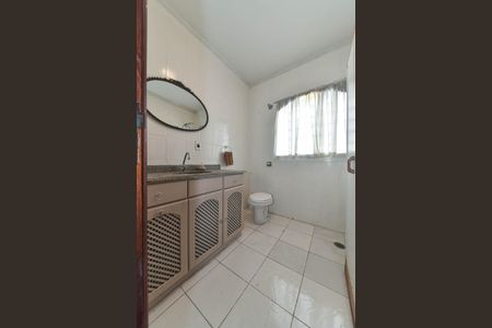 Casa à venda com 120m², 2 quartos e 1 vaga Casa à venda com 120m², 2 quartos e 1 vagaBanheiro Social