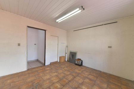 Casa à venda com 120m², 2 quartos e 1 vaga Casa à venda com 120m², 2 quartos e 1 vagaEdícula - Quarto