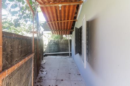Casa para alugar com 80m², 1 quarto e sem vagaQuintal / Lavanderia