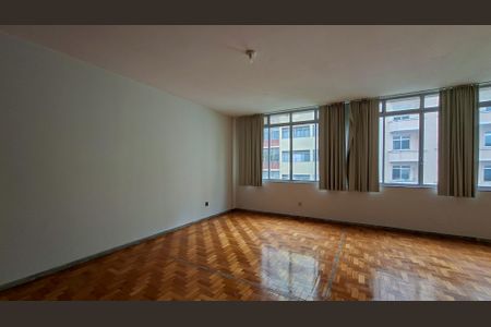 Apartamento para alugar com 300m², 4 quartos e 1 vagaSala