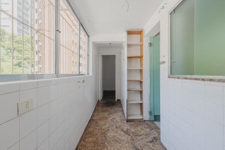 Apartamento à venda com 144m², 3 quartos e 2 vagas Apartamento à venda com 144m², 3 quartos e 2 vagasÁrea de Serviço