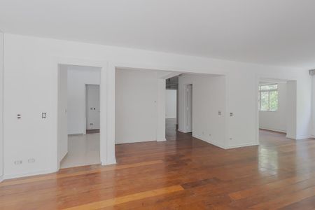 Sala de apartamento à venda com 3 quartos, 144m² em Cerqueira César, São Paulo