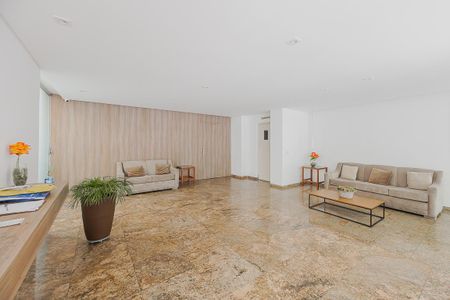 Apartamento à venda com 144m², 3 quartos e 2 vagas Apartamento à venda com 144m², 3 quartos e 2 vagasHall social