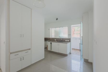 Apartamento à venda com 144m², 3 quartos e 2 vagas Apartamento à venda com 144m², 3 quartos e 2 vagasCozinha