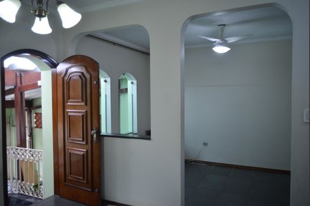 Sala de casa para alugar com 3 quartos, 240m² em Parque das Nações, Santo André