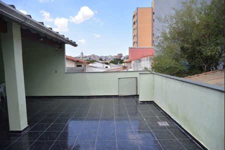 Casa para alugar com 240m², 3 quartos e 2 vagasQuintal