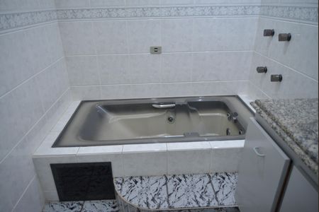 Casa para alugar com 240m², 3 quartos e 2 vagasBanheiro da Suíte 1