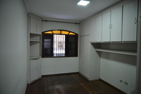 Quarto Suite 1 de casa para alugar com 3 quartos, 240m² em Parque das Nações, Santo André