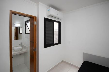 Casa para alugar com 60m², 2 quartos e 2 vagasSuíte 2