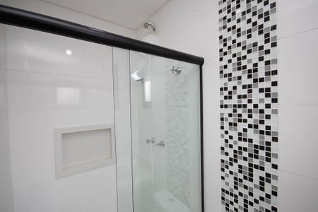 Casa para alugar com 60m², 2 quartos e 2 vagasBanheiro da Suíte 2