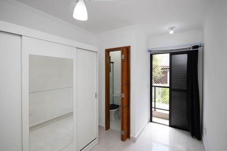 Casa para alugar com 60m², 2 quartos e 2 vagasSuíte 