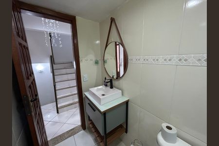 Casa para alugar com 100m², 2 quartos e 1 vagaBanheiro 1