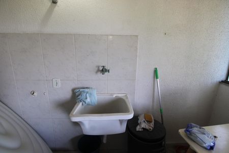 Casa para alugar com 100m², 2 quartos e 1 vagaÁrea de Serviço