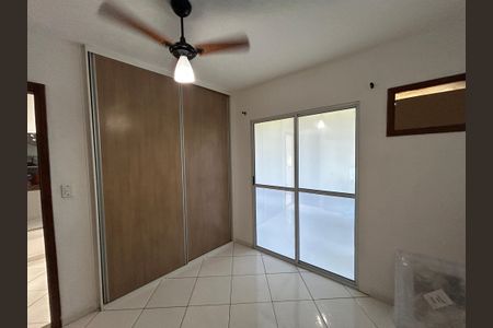 Quarto 2 de casa para alugar com 2 quartos, 100m² em Praça Seca, Rio de Janeiro