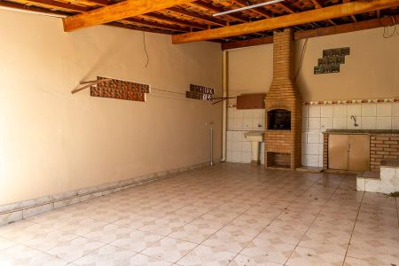 Casa para alugar com 150m², 3 quartos e 3 vagasÁrea Comum-Garagem com Área de Churrasco