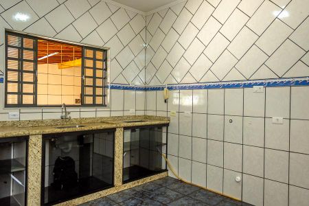 Casa para alugar com 150m², 3 quartos e 3 vagasCozinha