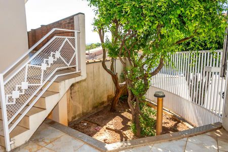 Casa para alugar com 150m², 3 quartos e 3 vagasÁrea Comum-Jardim