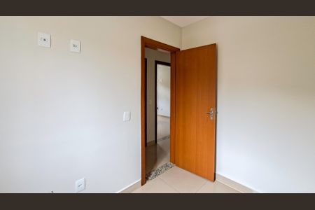 Apartamento para alugar com 78m², 3 quartos e 2 vagasQuarto 2