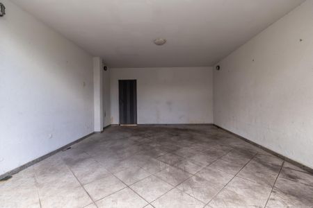 Casa à venda com 335m², 4 quartos e sem vagaGaragem