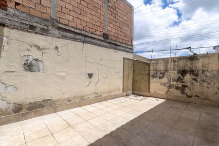 Casa à venda com 335m², 4 quartos e sem vagaQuintal